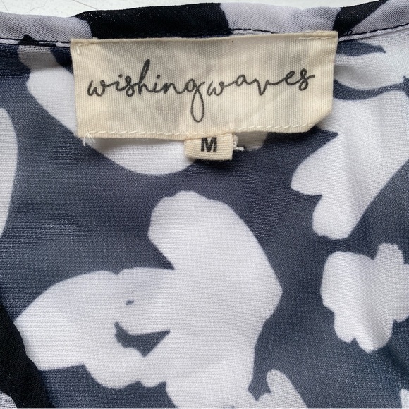 WISHING WAVES Women's Floral Cropped Blouse Long Sleeve Size M - Picture 10 of 10